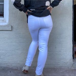 Scanlan Theodore White High-Waisted Jeans